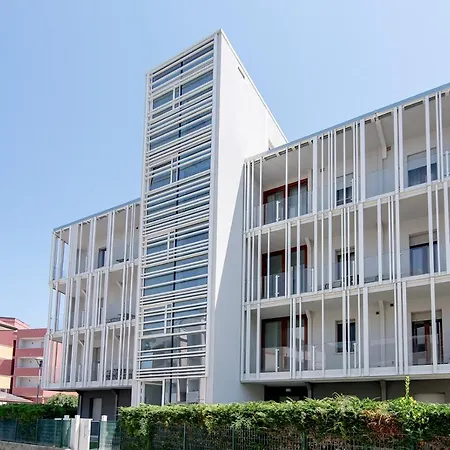Milan Rosolina Mare