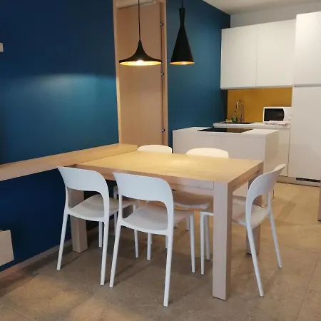 Milan Aparthotel 4*
