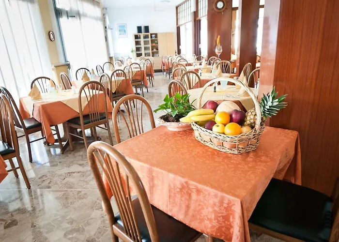 Hotel apartamentowy Milan Rosolina Mare