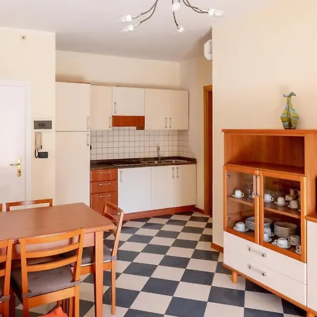 公寓式酒店 Milan 4*